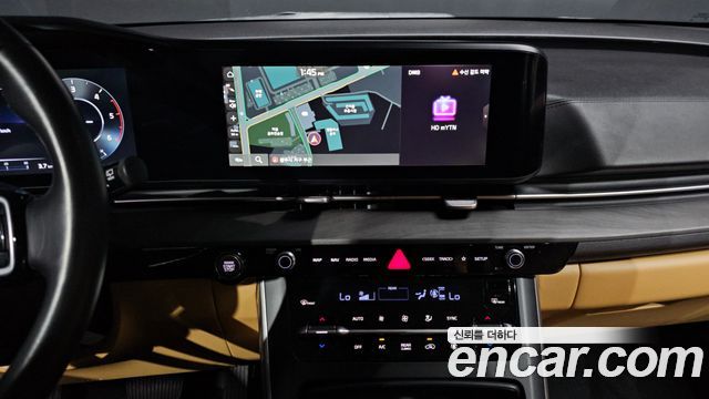 Kia Canival 2023 — photo 21