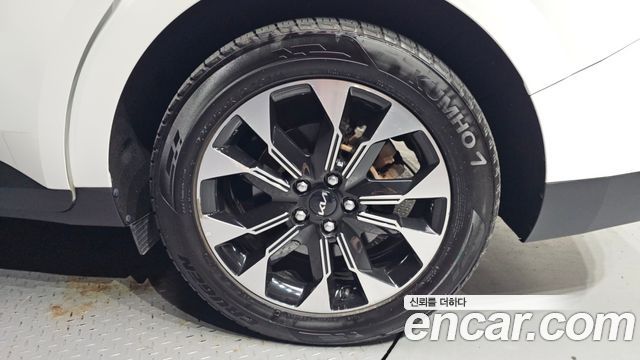 Kia Canival 2023 — photo 7