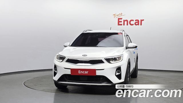 Kia Stonic 2018 — photo 3