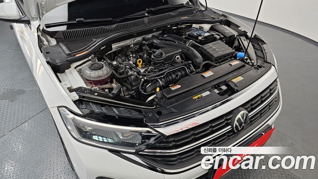 Volkswagen Jetta 2023 — photo 6