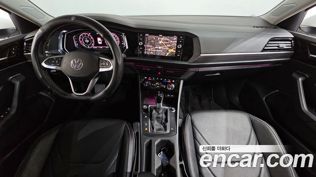 Volkswagen Jetta 2023 — photo 10