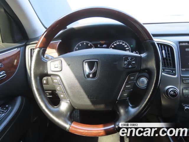 Hyundai Equus 2012 — photo 12