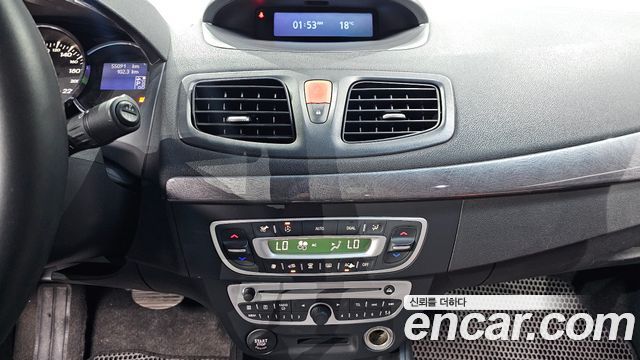 Renault Korea SM3 2011 — photo 16