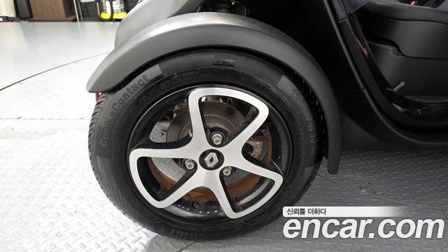 Renault Korea Twizy 2019 — photo 20