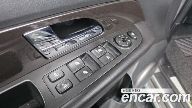 KG Mobility Rexton 2015 — photo 12