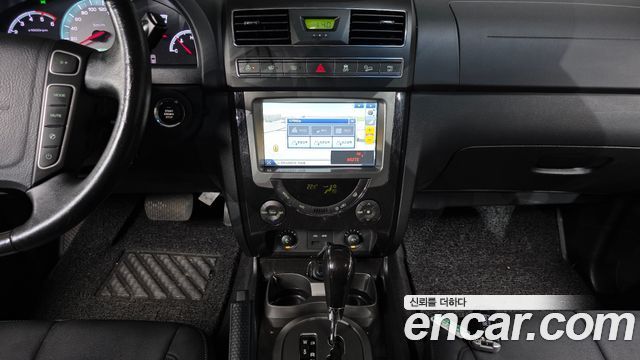 KG Mobility Rexton 2015 — photo 15