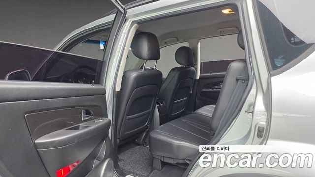 KG Mobility Rexton 2015 — photo 17