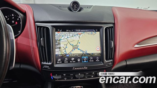 Maserati Levante 2019 — photo 20