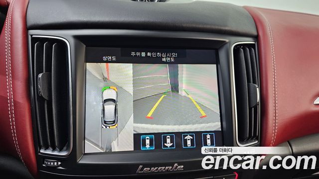 Maserati Levante 2019 — photo 21