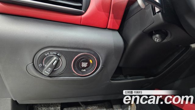 Maserati Levante 2019 — photo 22