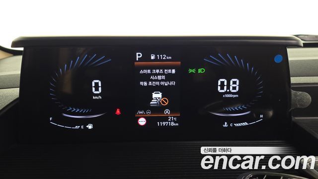 Hyundai Staria 2022 — photo 8