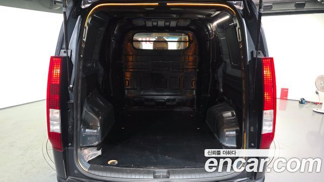 Hyundai Staria 2022 — photo 20