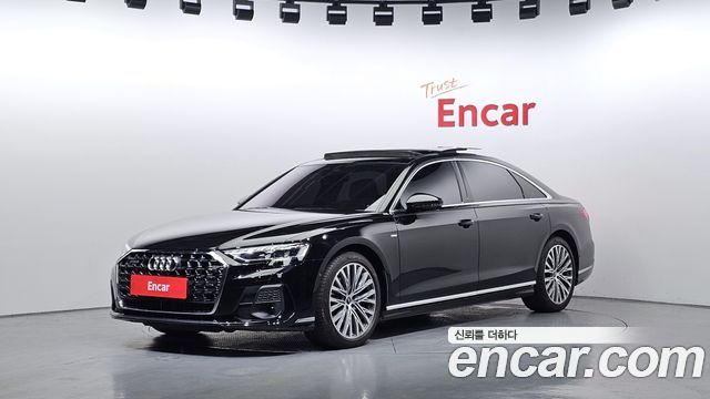 Audi A8 2023 — photo 1