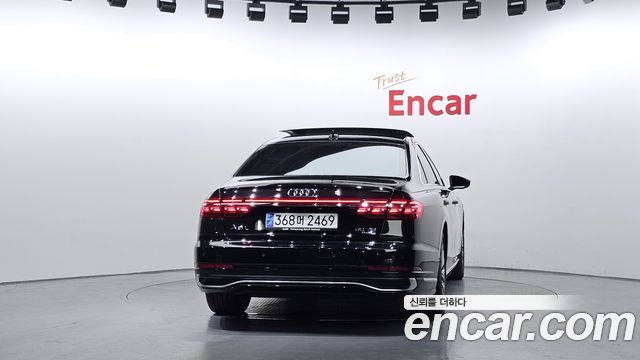 Audi A8 2023 — photo 4