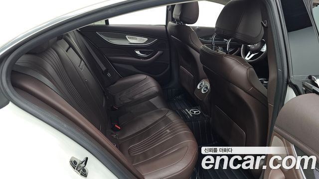 Mercedes-Benz CLS-Class 2019 — photo 18
