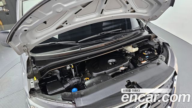 Hyundai Starex 2021 — photo 6