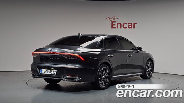 Hyundai Grandeur 2022 — photo 2