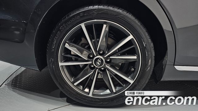Hyundai Grandeur 2022 — photo 7