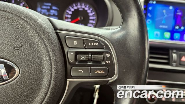 Kia K5 2016 — photo 18