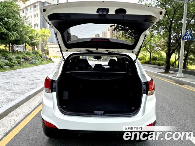 Hyundai Tucson 2012 — photo 9