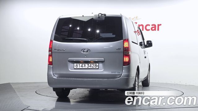 Hyundai Starex 2016 — photo 4