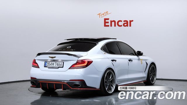 Genesis G70 2019 — photo 2