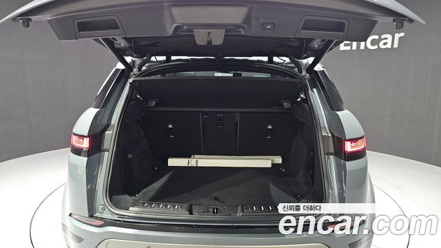 Land Rover Range Rover Evoque 2020 — photo 22