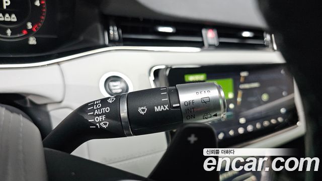 Land Rover Range Rover Evoque 2020 — photo 24