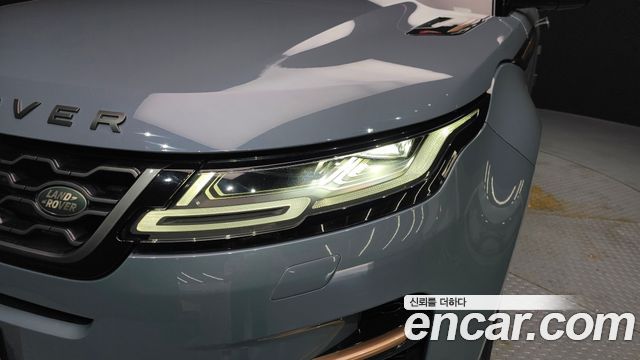 Land Rover Range Rover Evoque 2020 — photo 8