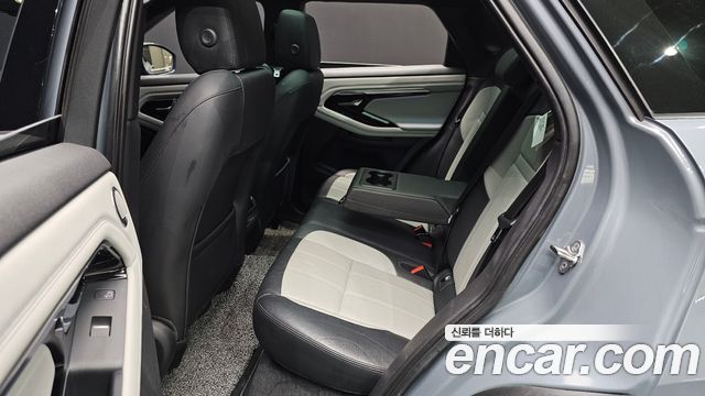 Land Rover Range Rover Evoque 2020 — photo 16