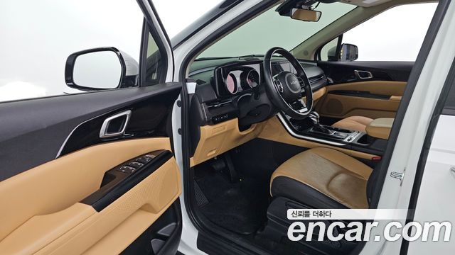 Kia Canival 2022 — photo 13