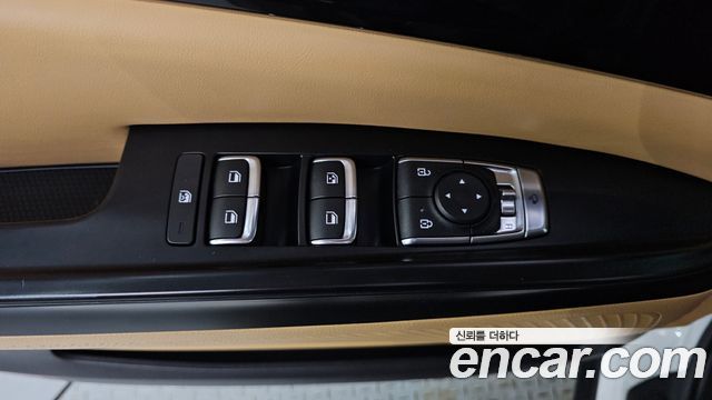 Kia Canival 2022 — photo 27