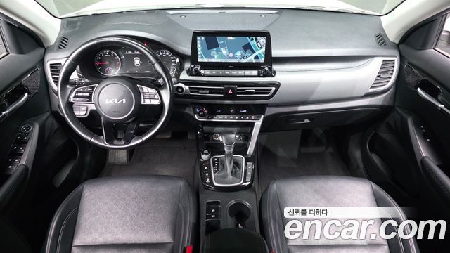 Kia Seltos 2023 — photo 10