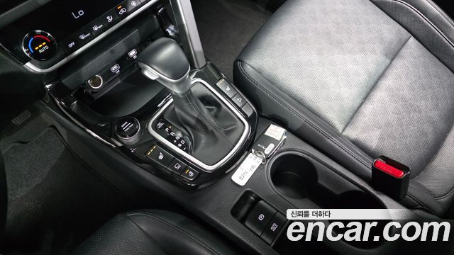 Kia Seltos 2023 — photo 12