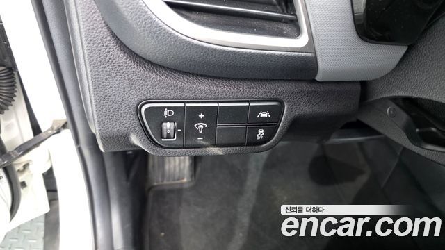 Kia Seltos 2023 — photo 25