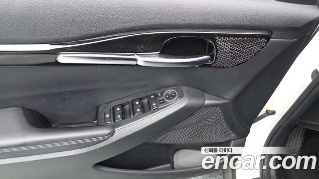 Kia Seltos 2023 — photo 27