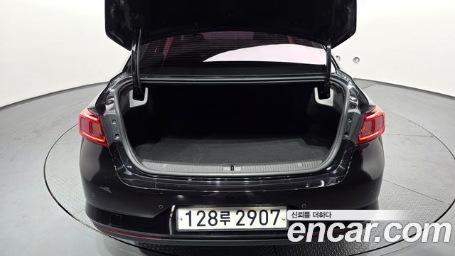 Renault Korea SM6 2019 — photo 20