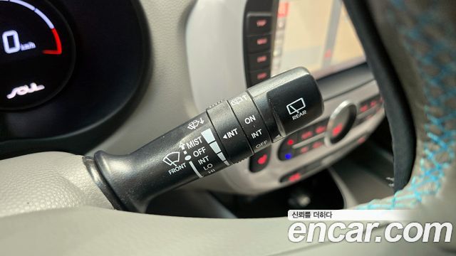 Kia Soul 2018 — photo 17