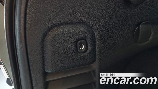 Jeep Cherokee 2020 — photo 30