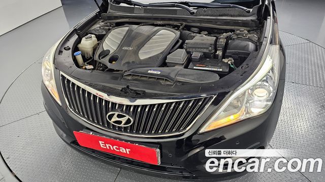 Hyundai Grandeur 2011 — photo 6