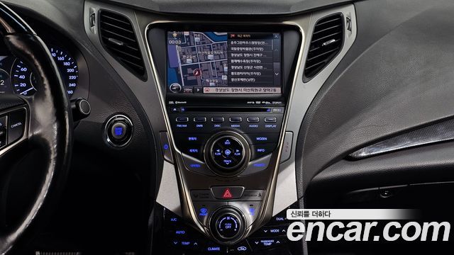 Hyundai Grandeur 2011 — photo 14