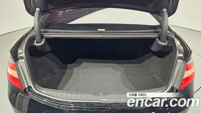 Hyundai Grandeur 2011 — photo 20