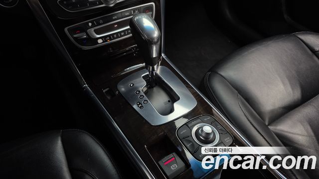 Renault Korea SM5  2010 — photo 9