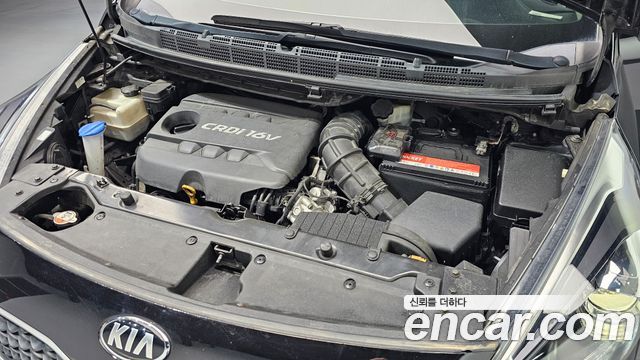 Kia Carens 2014 — photo 6