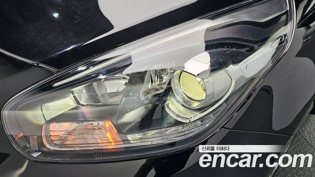 Kia Carens 2014 — photo 20