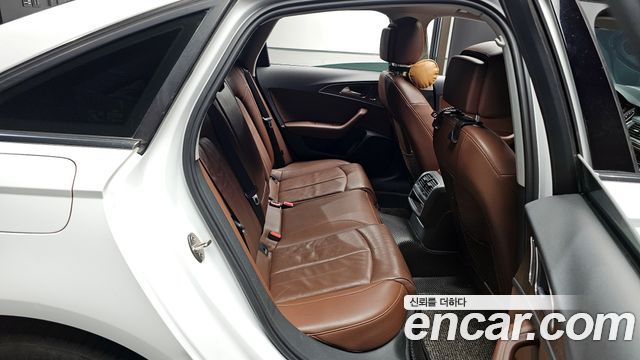 Audi A6 2015 — photo 11