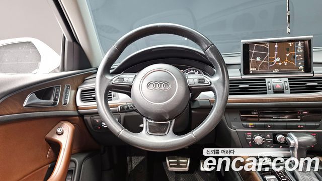 Audi A6 2015 — photo 13