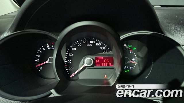 Kia morning 2014 — photo 11