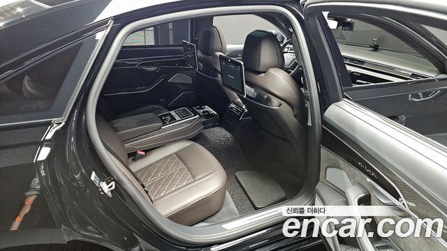 Audi S8 2020 — photo 11