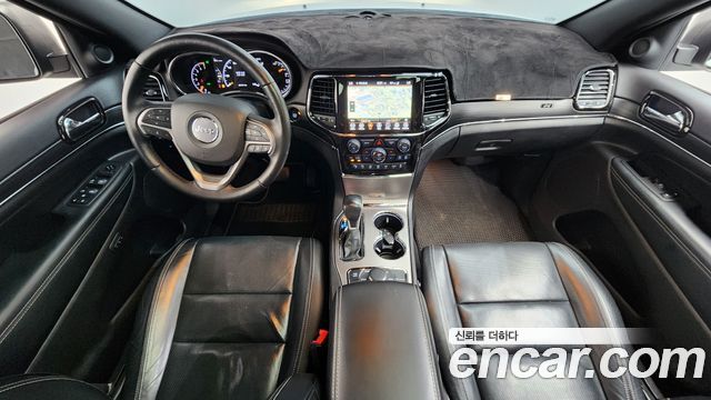 Jeep Cherokee 2021 — photo 10